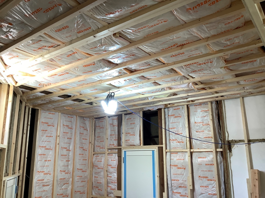 天井の断熱リフォームの工事事例